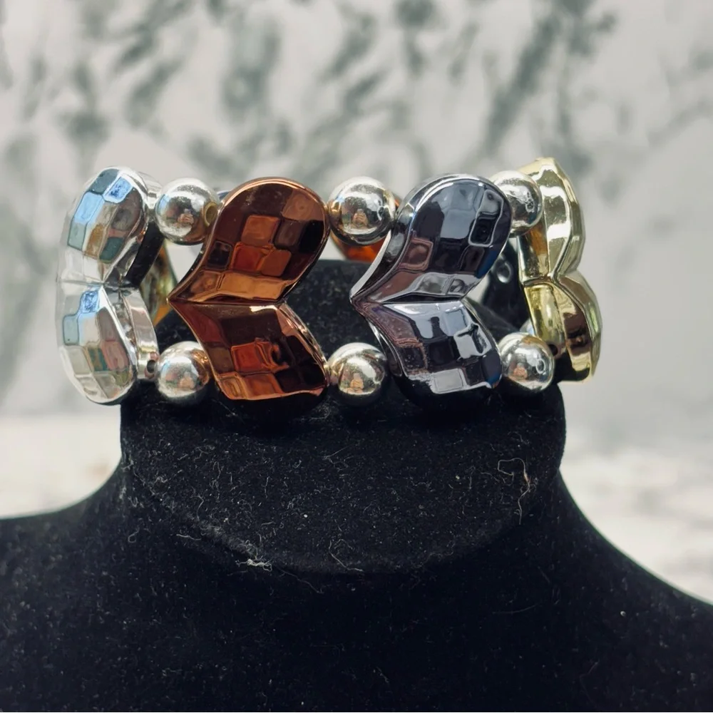 Chic Heart Charm Bracelet in Silver, Gold, and Brown Expansion